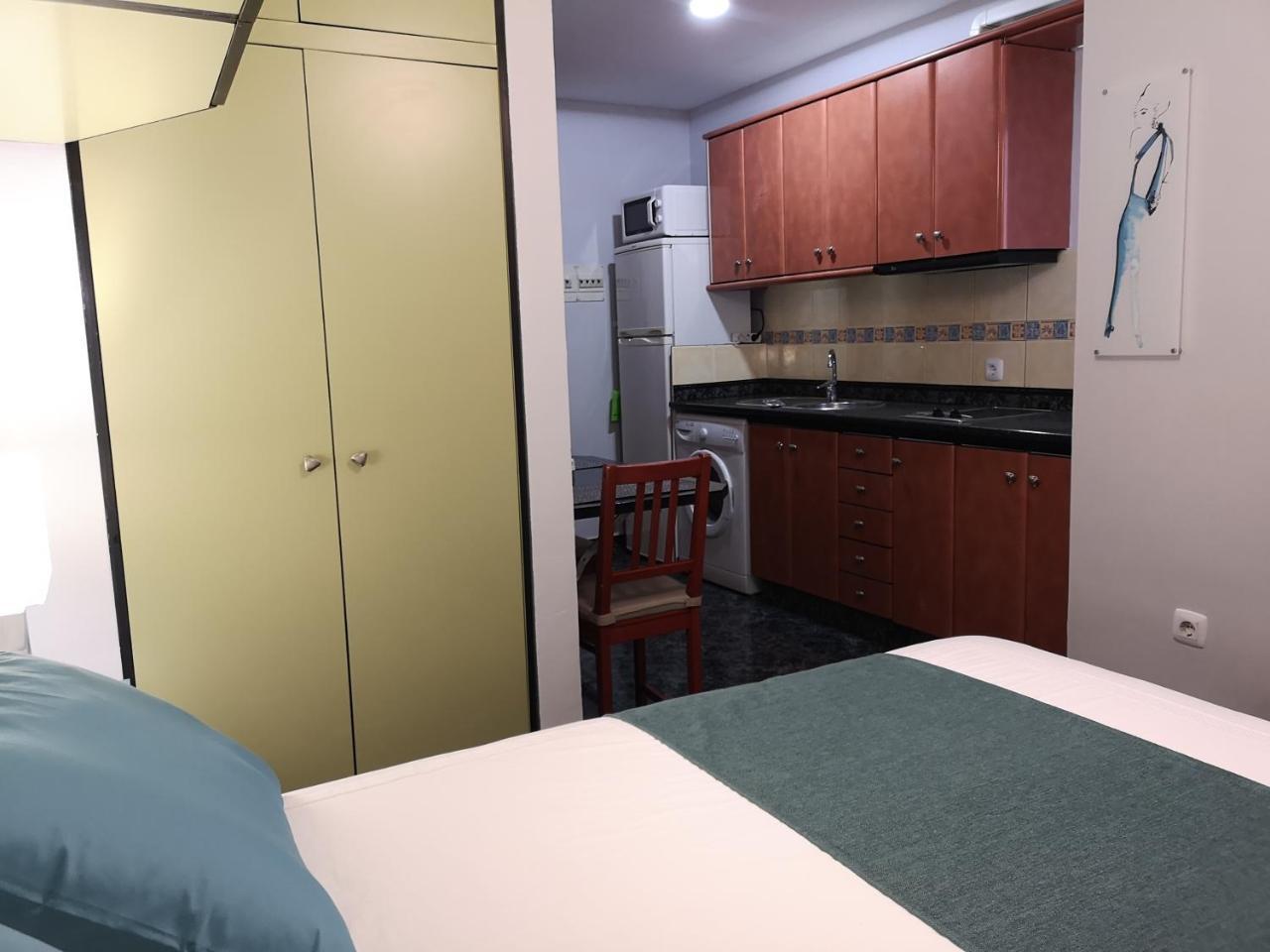 Estudios Dalia Vecindario  Ngoại thất bức ảnh